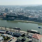 Bocheńska Standard By Bookinghost *